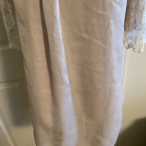 Elegant Ivory mini dress - Picture 3 of 9